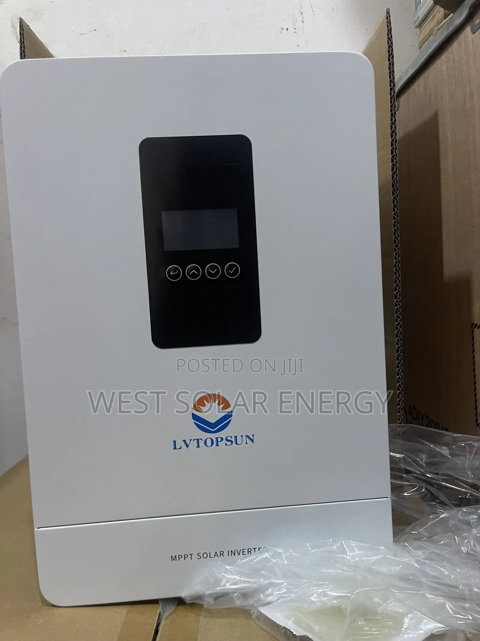 3.6Kva 24V Lvtopsun Hybrid Inverter