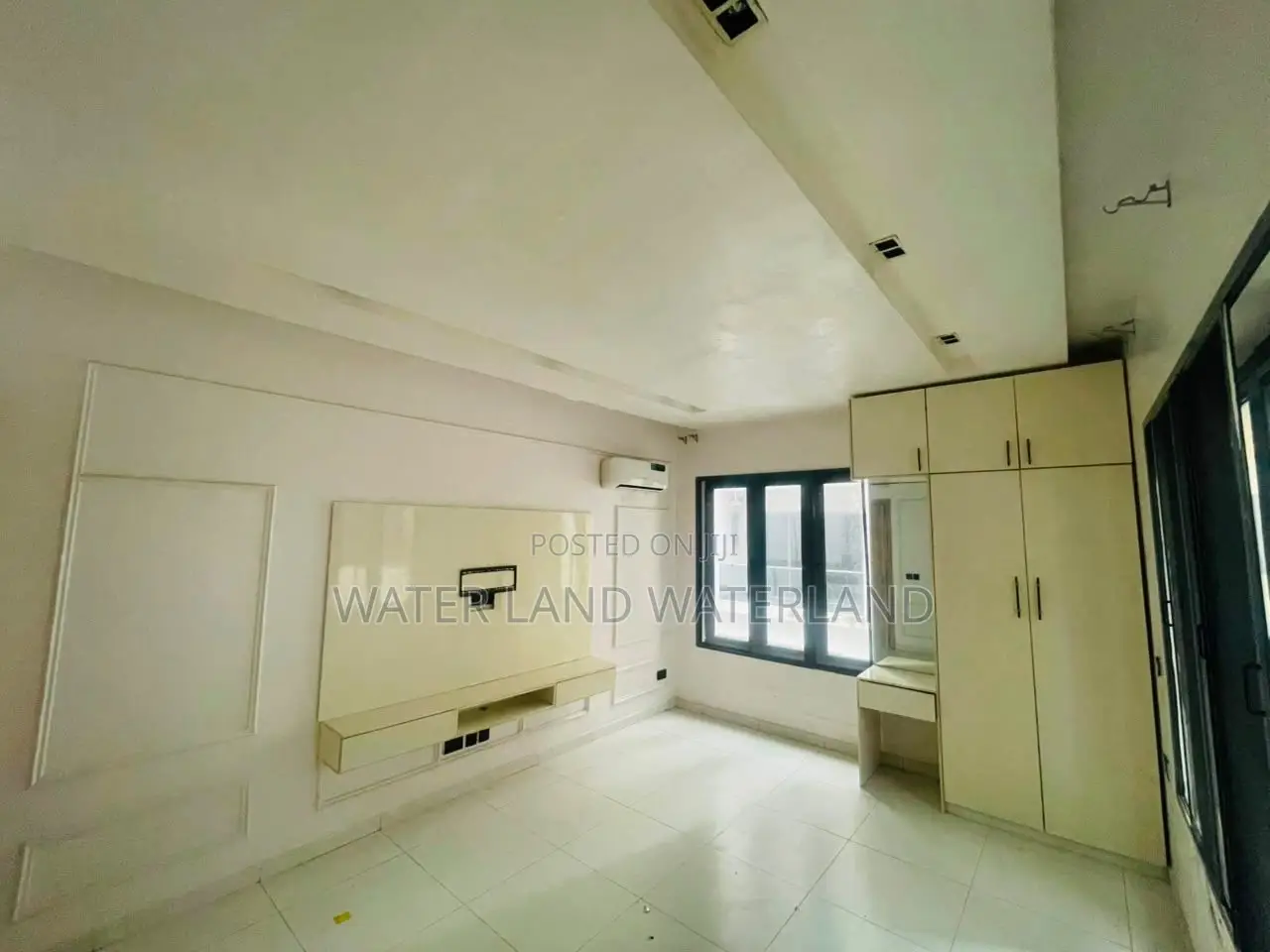 2bdrm Apartment in Camball Wall, Ikate for sale
