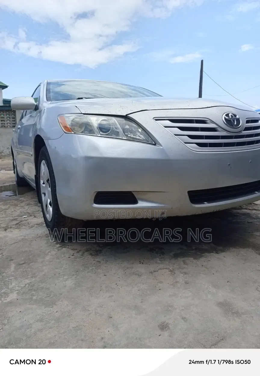 Toyota Camry LE 4dr Sedan (2.4L 4cyl 5A) 2007 Silver