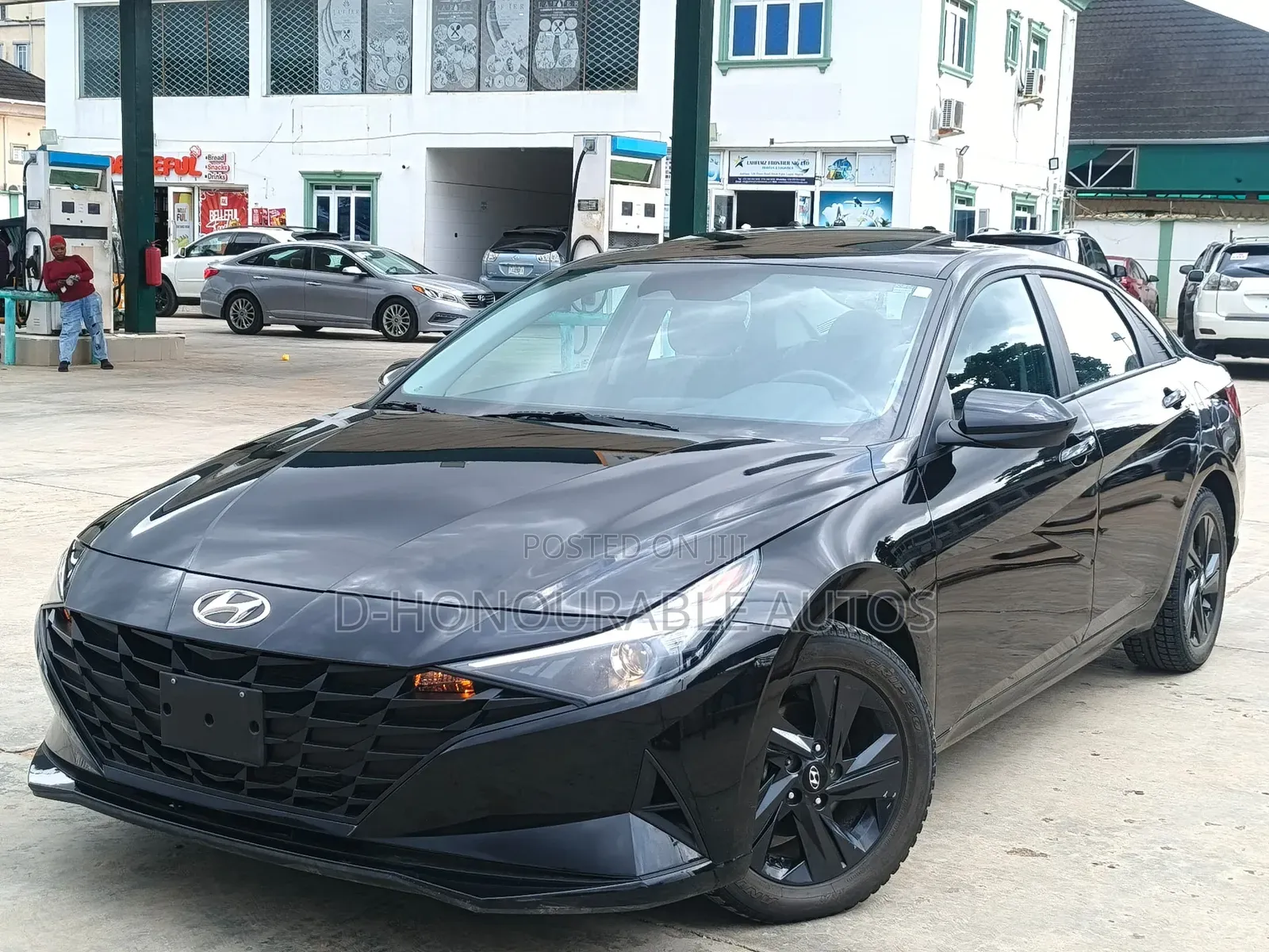 Hyundai Elantra SE 2022 Black