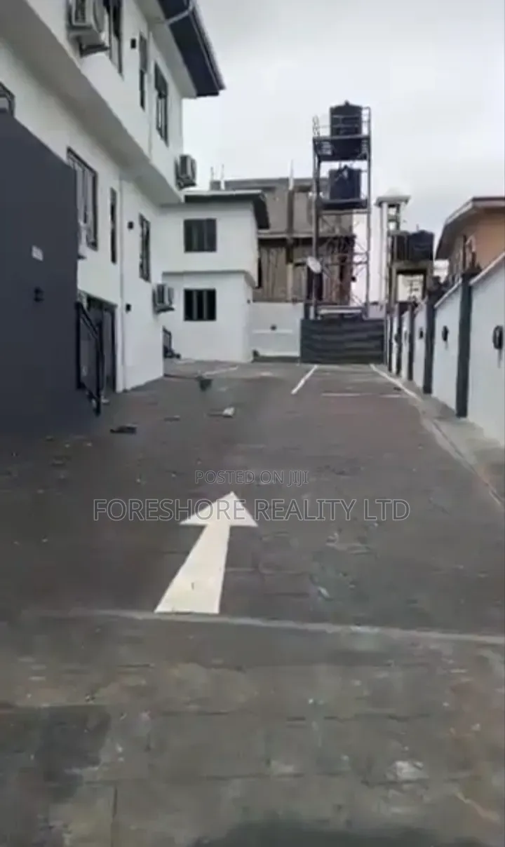 3bdrm Block of Flats in Awuse Estate, Opebi for rent