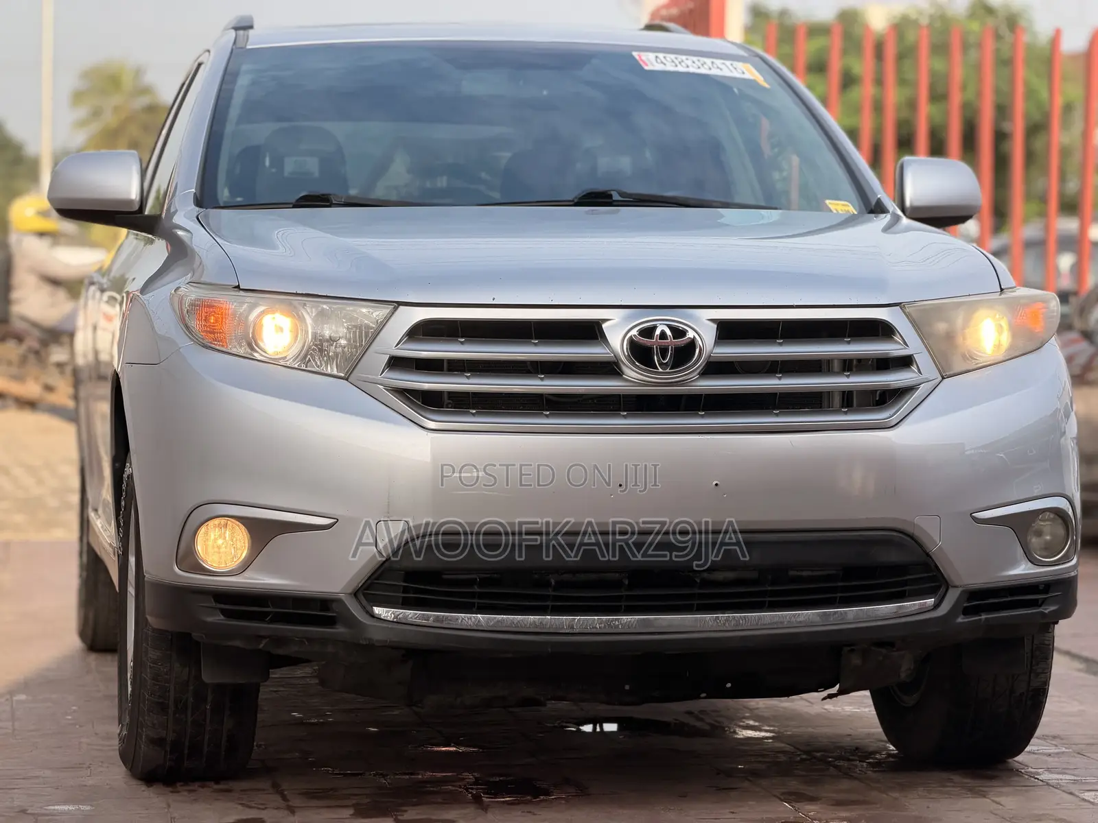 Toyota Highlander SE 2012 Silver