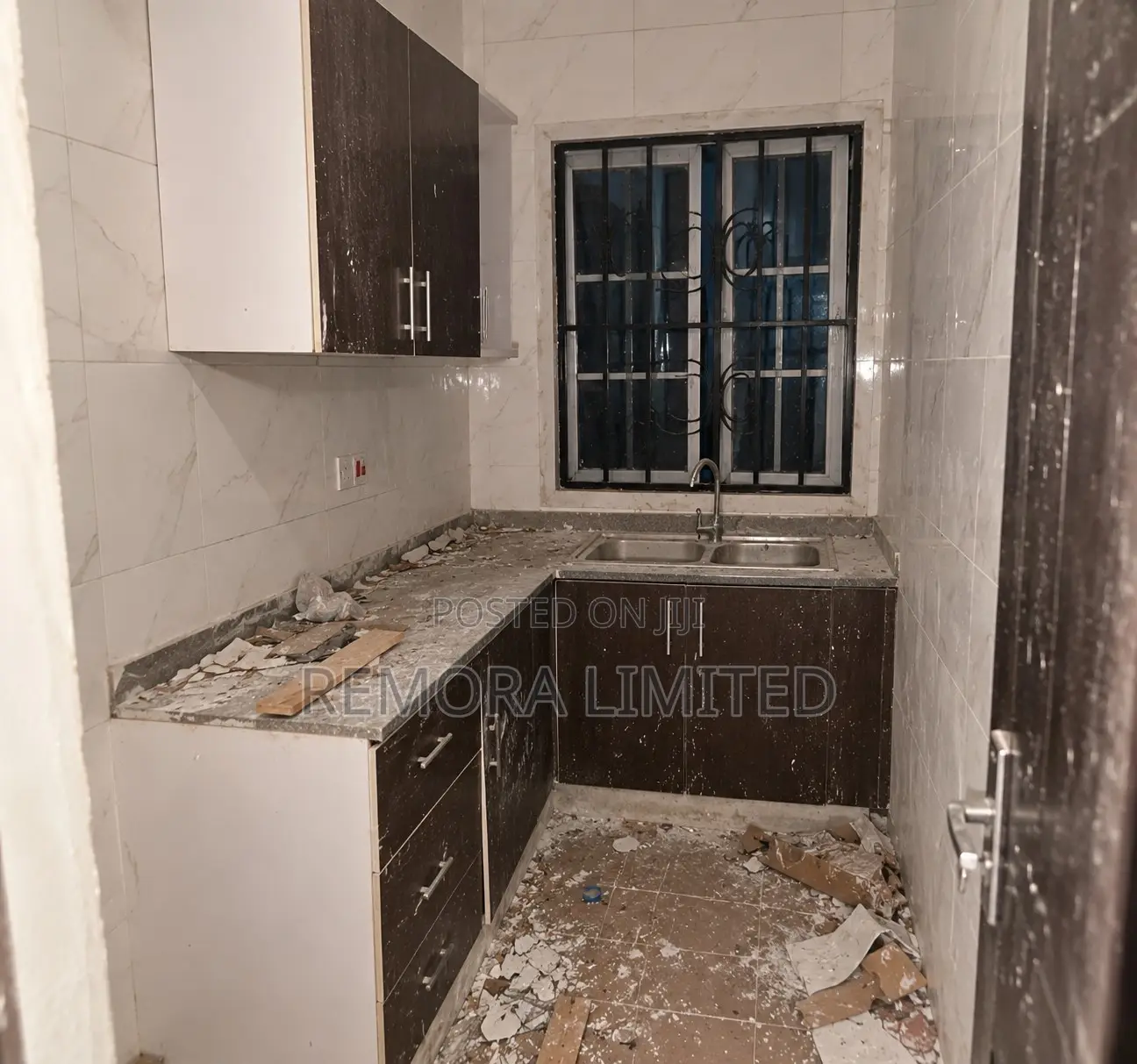 1bdrm Room & Parlour in Omole Phase 1 for sale
