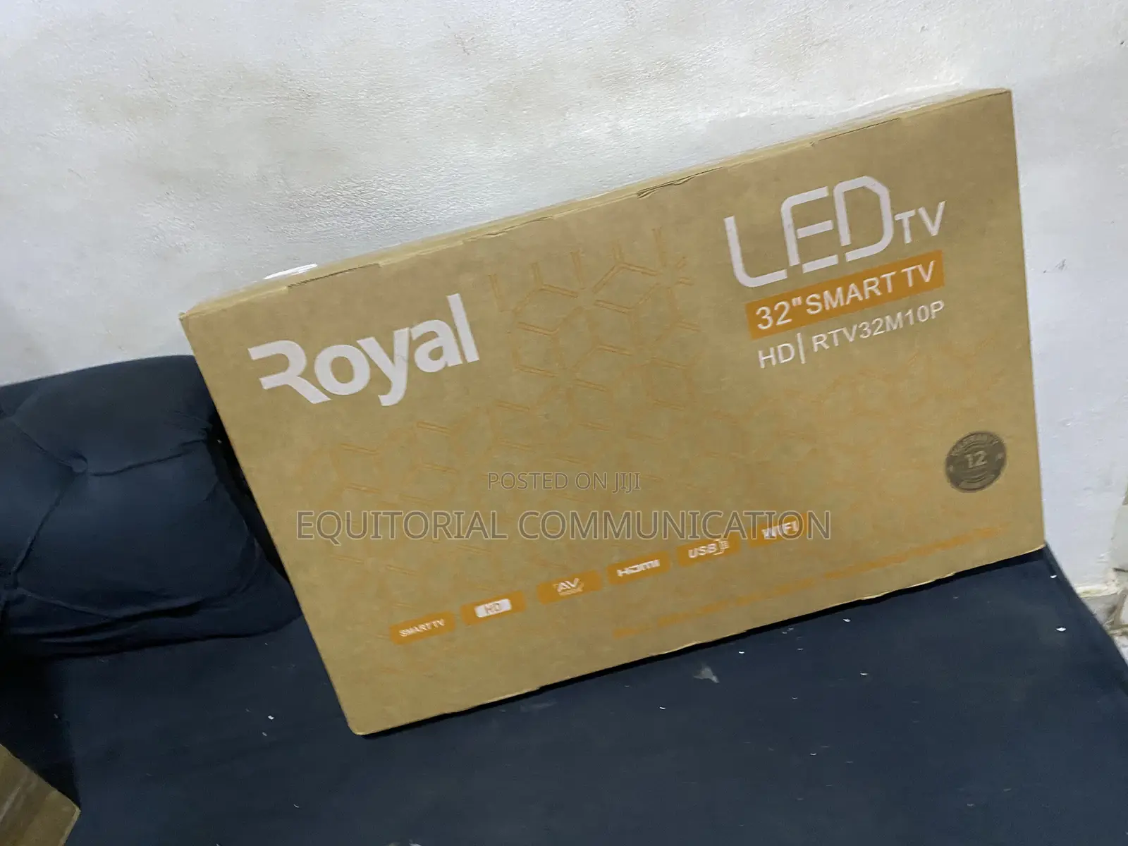 Royal 32-Inch Smart Television for Apartments RTV32M10P
