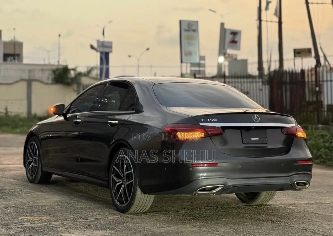 Mercedes-Benz E350 2021 Black