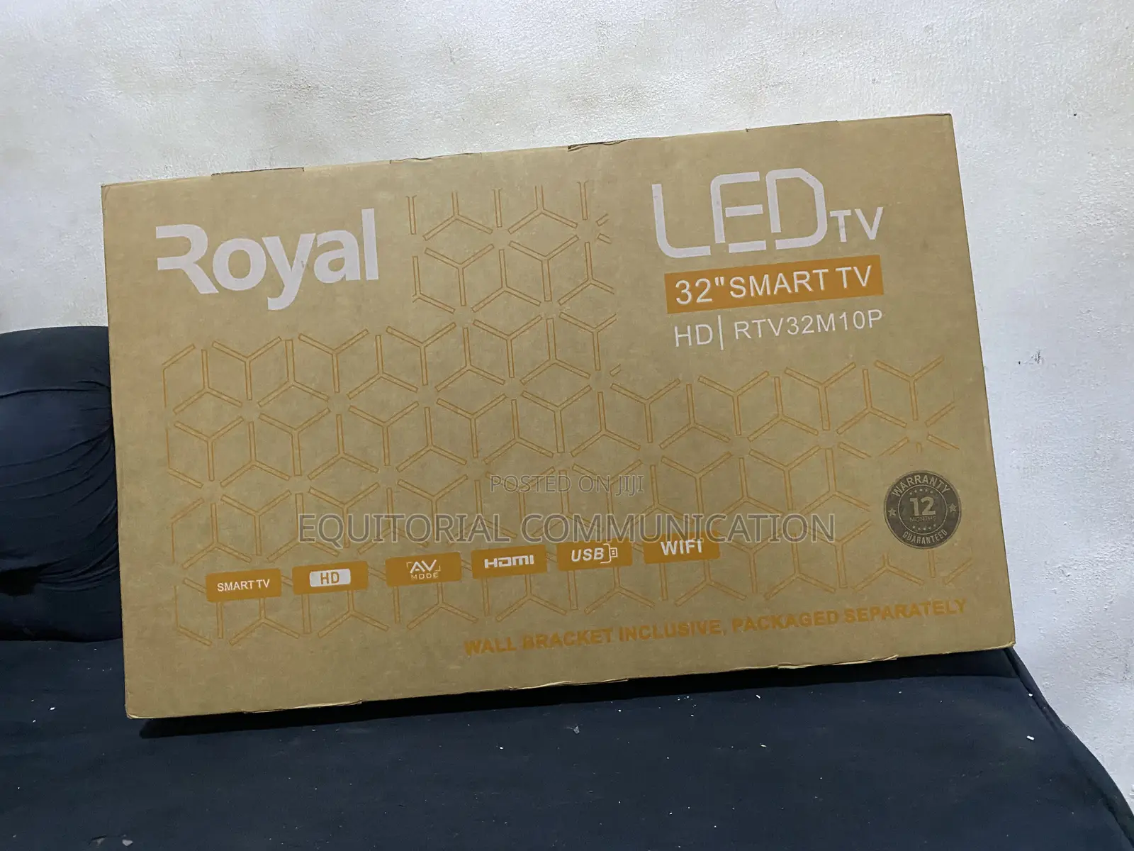 Royal RTV32M10P 32-Inch Personal Entertainment TV
