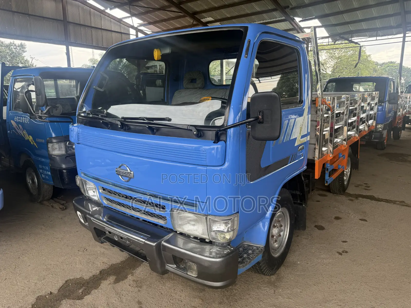 Foreign Used Nissan Cabster Carry Truck.