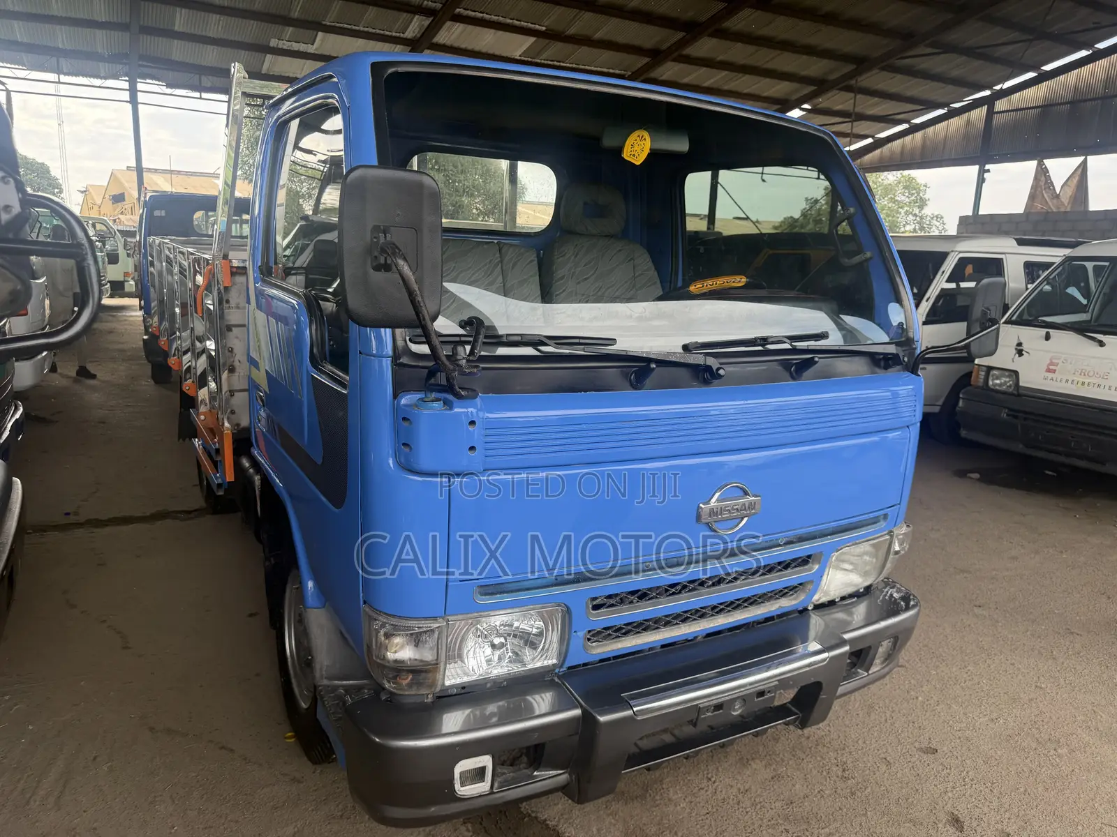 Foreign Used Nissan Cabster Carry Truck.