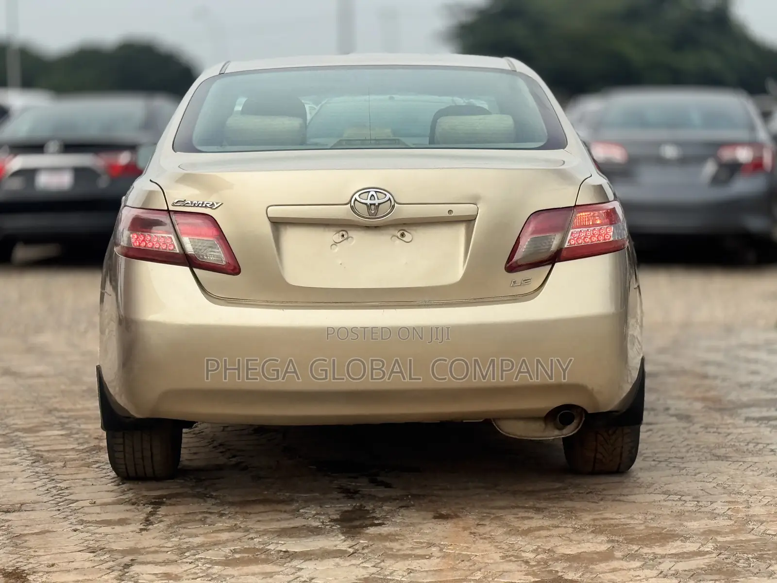 Toyota Camry LE 4dr Sedan (2.4L 4cyl 5A) 2008 Gold
