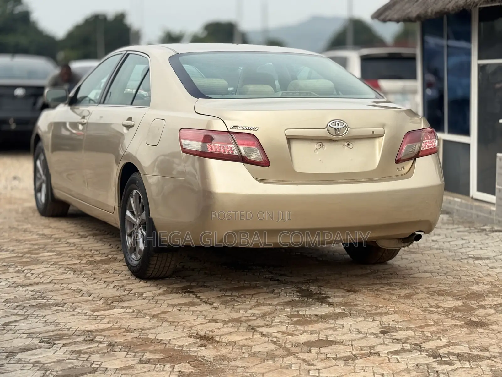 Toyota Camry LE 4dr Sedan (2.4L 4cyl 5A) 2008 Gold