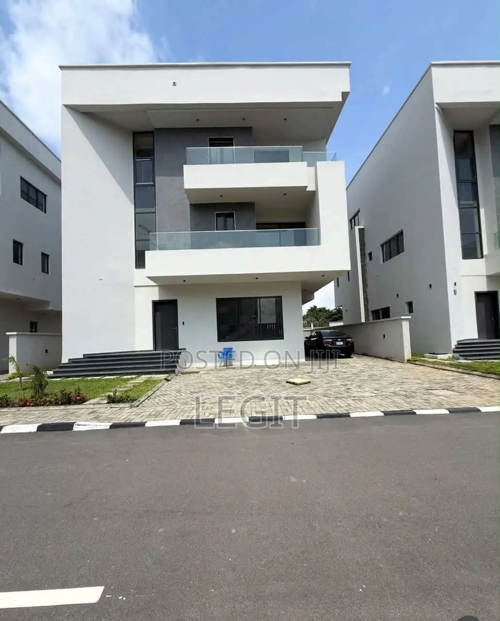 5bdrm Duplex in Jabi for sale