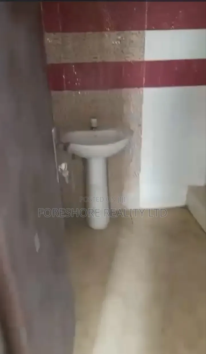 4bdrm Duplex in Ifako for rent