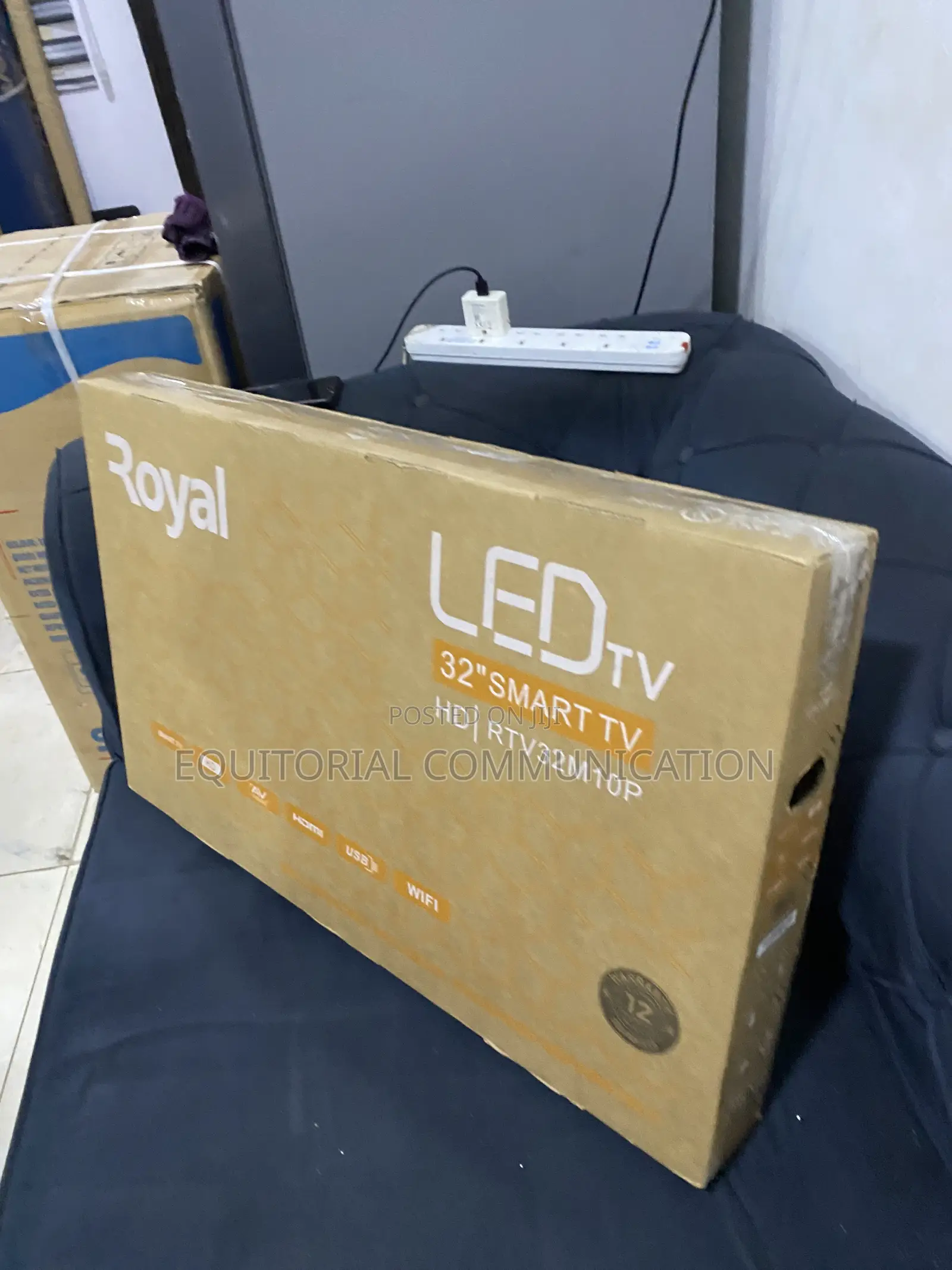Royal RTV32M10P 32 INCH Television for Movie Nights