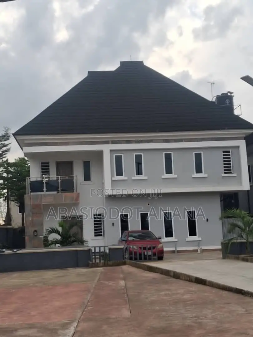 4bdrm Duplex in Osongoma Estate, Uyo for rent