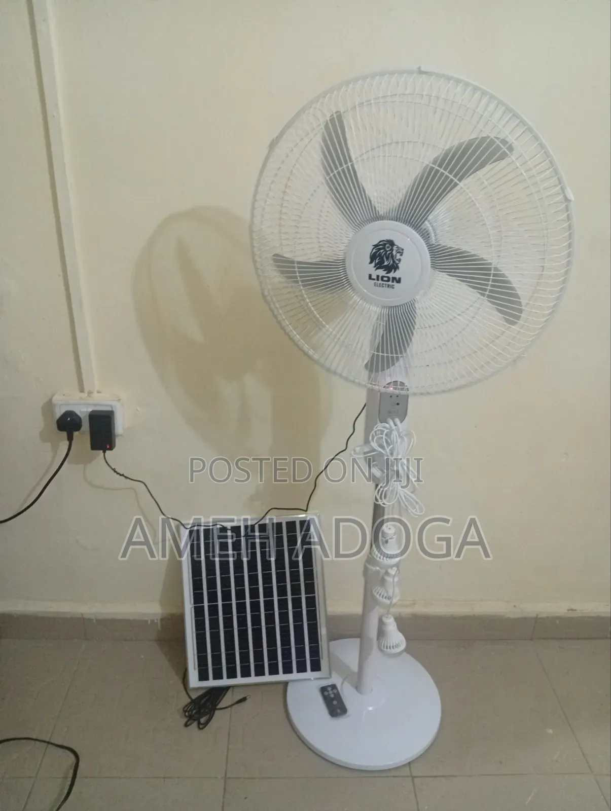 Lion Electric 18 Inches Solar Fan