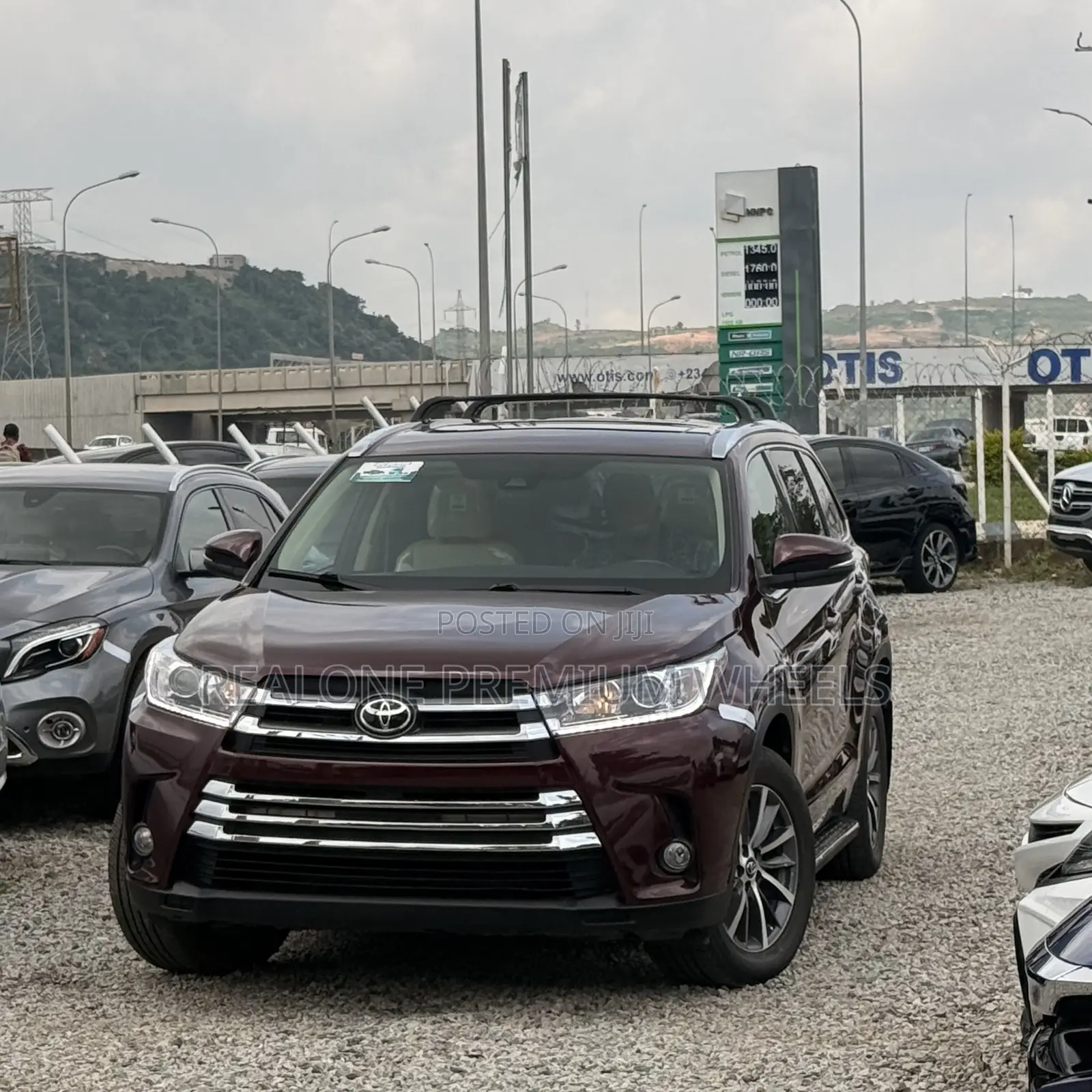 Toyota Highlander 2017 Burgundy