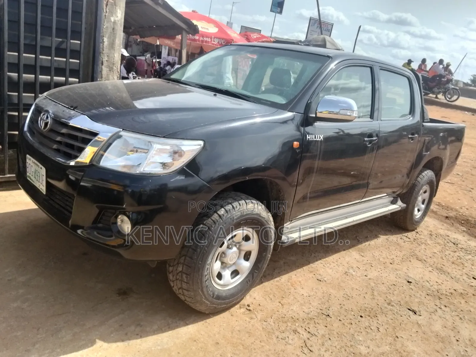 Toyota Hilux SR5 BLACK 4x4 2015 Black