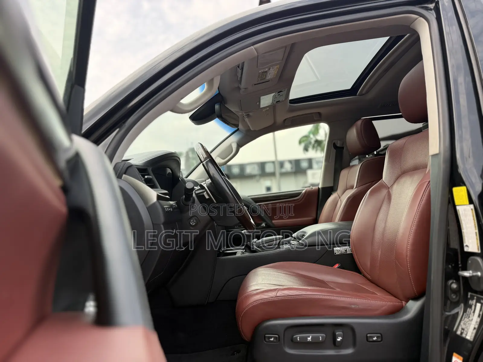 Lexus LX 570 AWD 2016 Black