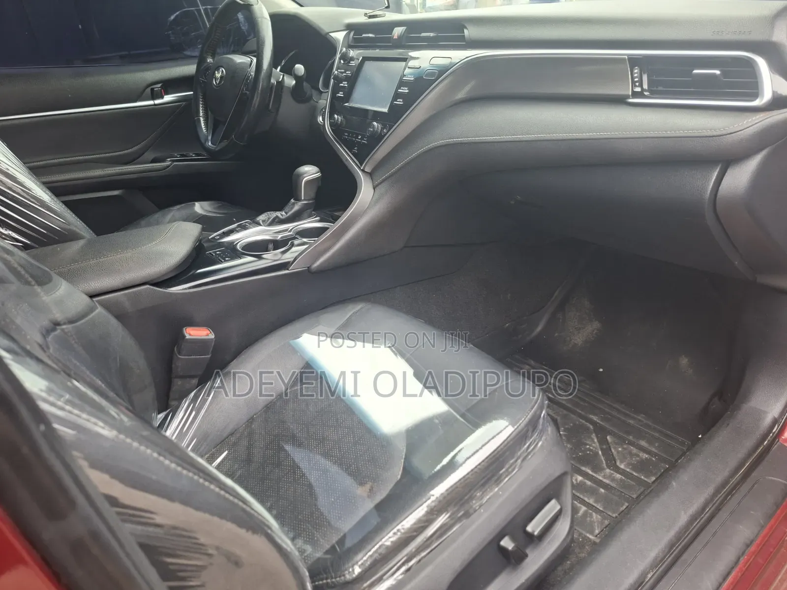 Toyota Camry XSE FWD (2.5L 4cyl 8AM) 2018 Red