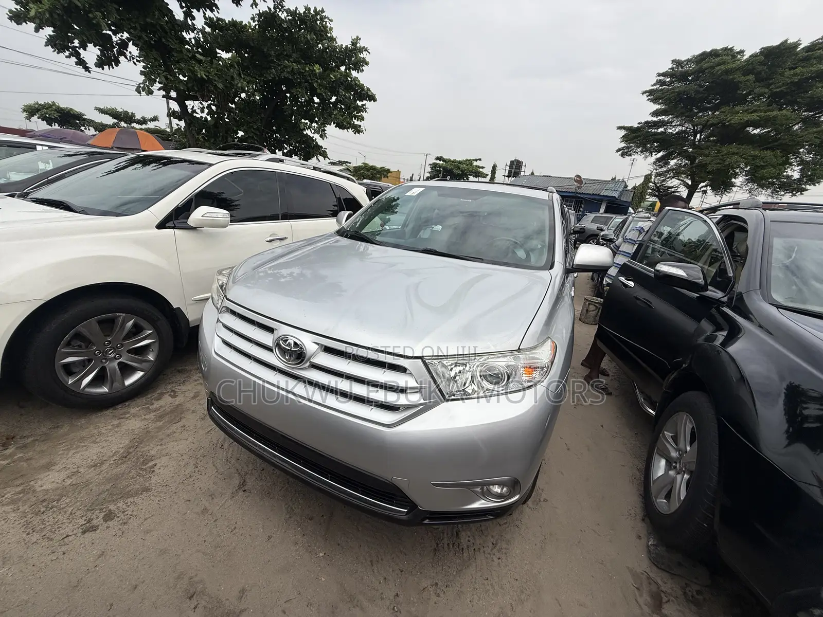 Toyota Highlander Limited 3.5l 4WD 2013 Silver