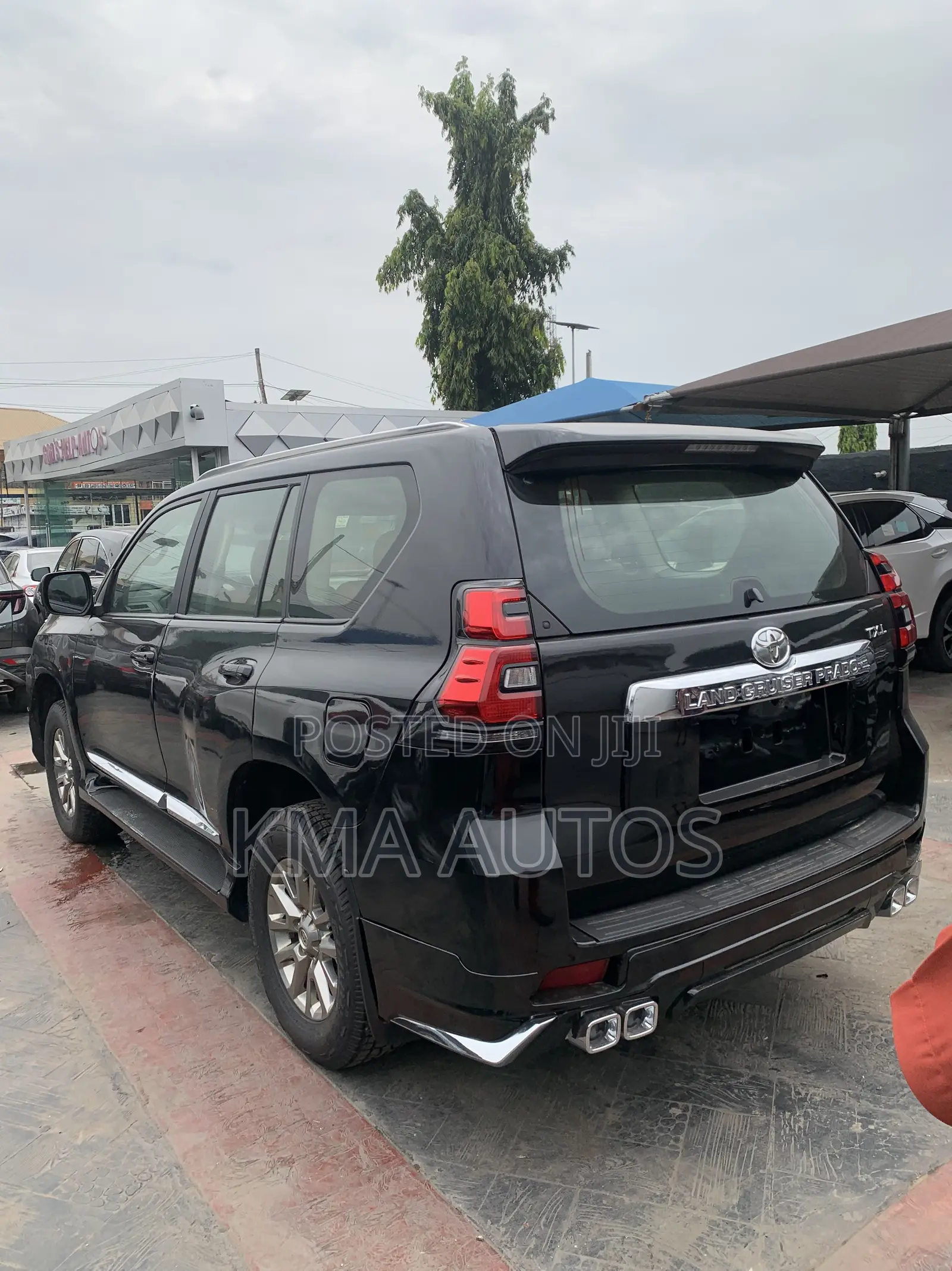 Toyota Land Cruiser Prado 2013 Black