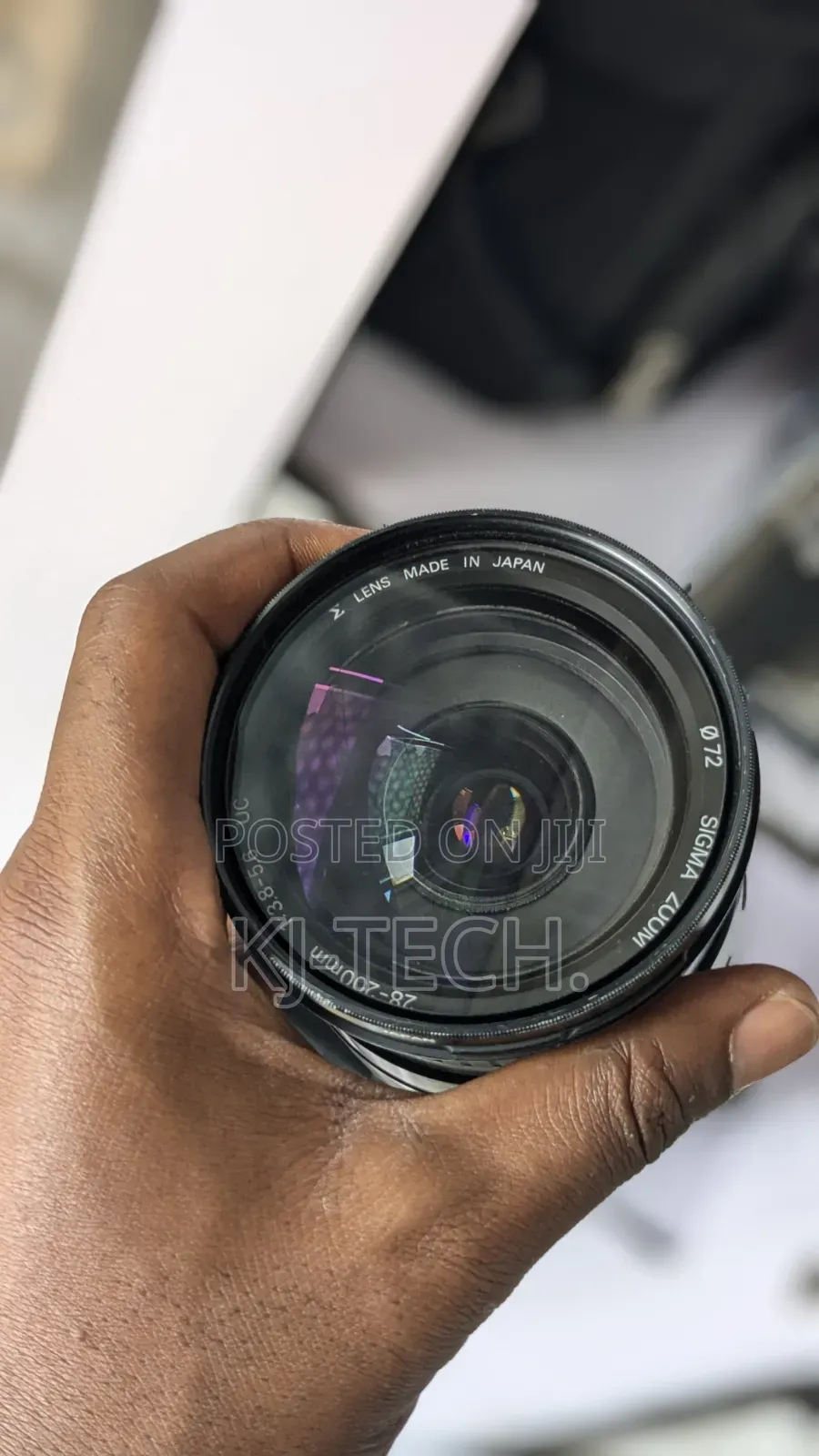 Camera Lens (28-200mm)