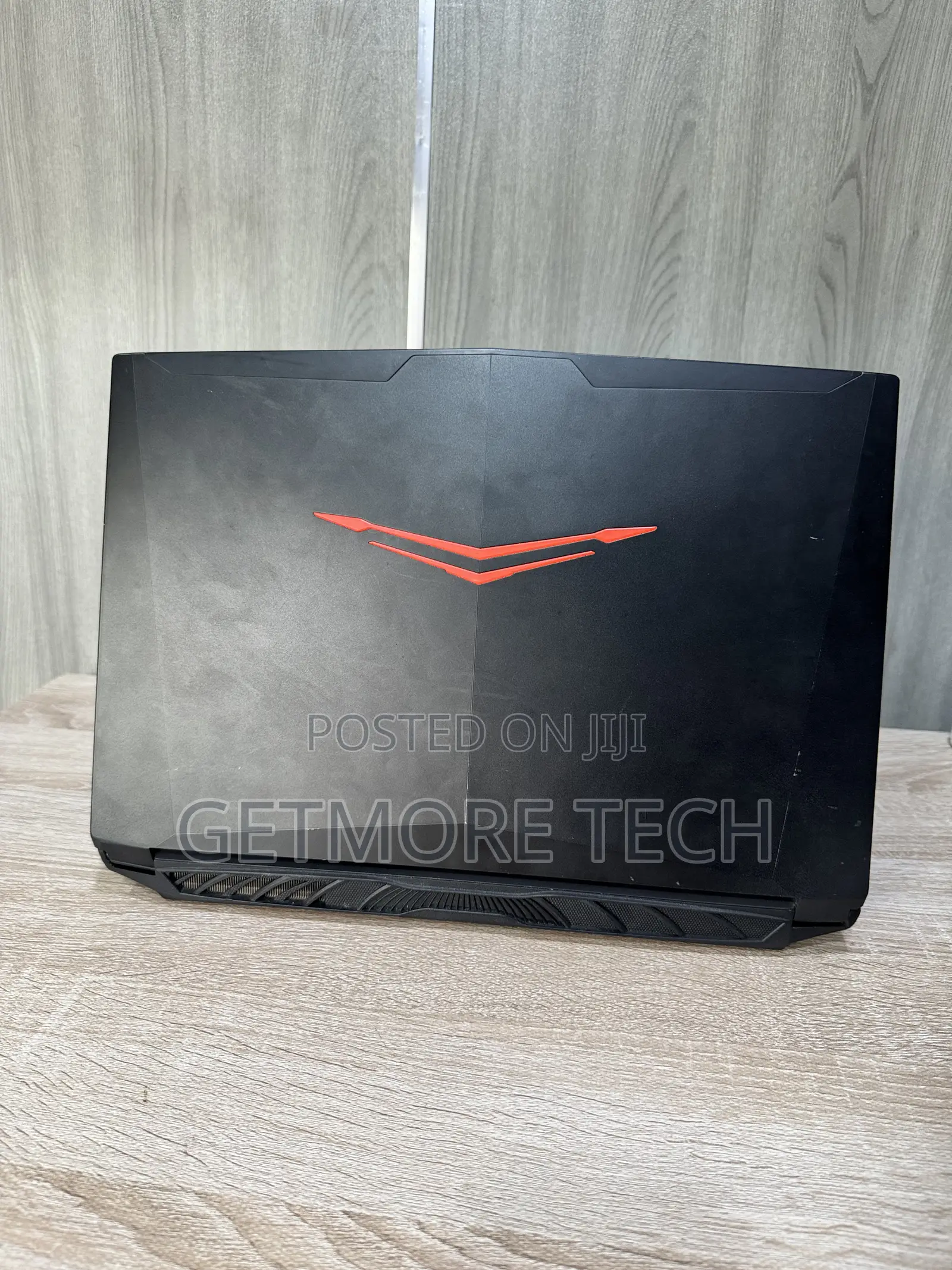 Laptop Clevo N960TP6 12GB Intel Core i5 HDD+SSD 500GB
