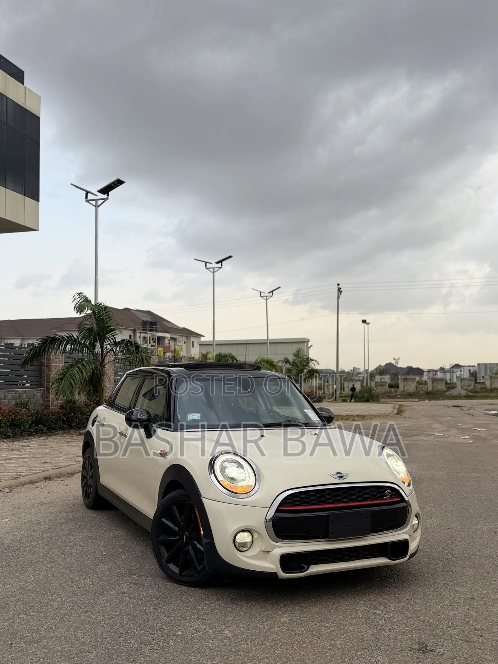 Mini Cooper 2017 Off white