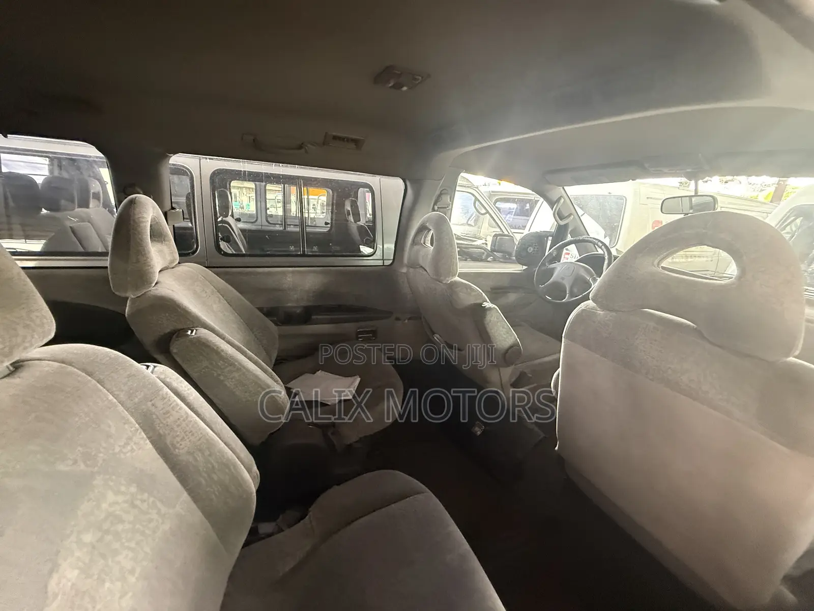 Mitsubishi L300 2007 Black