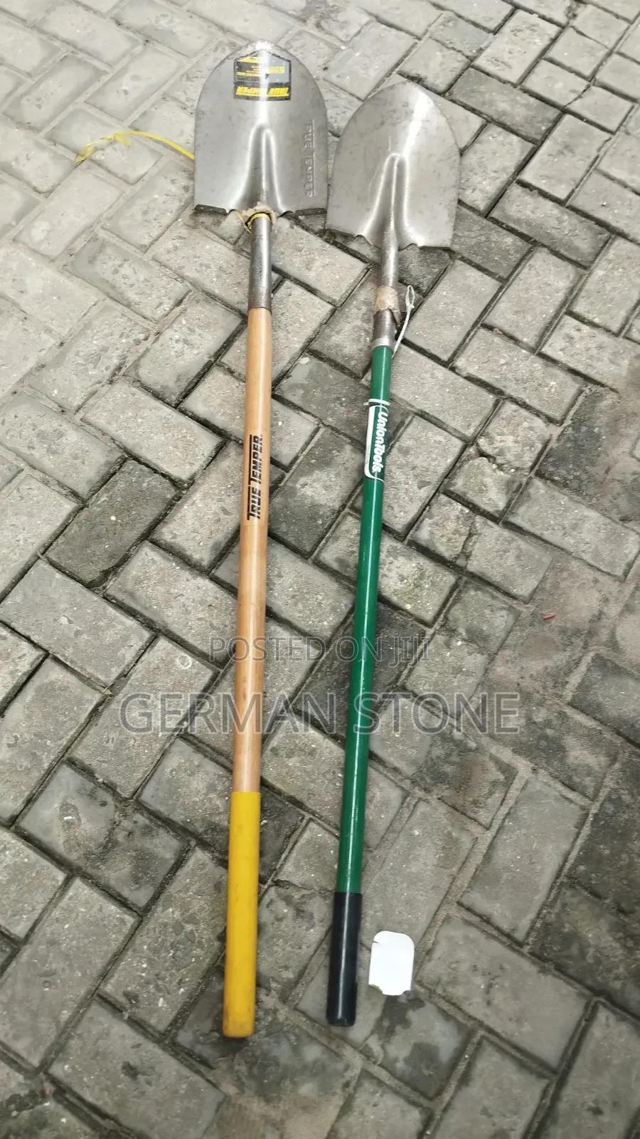 True Temper Steel Square Transfer Shovel Wood Handle