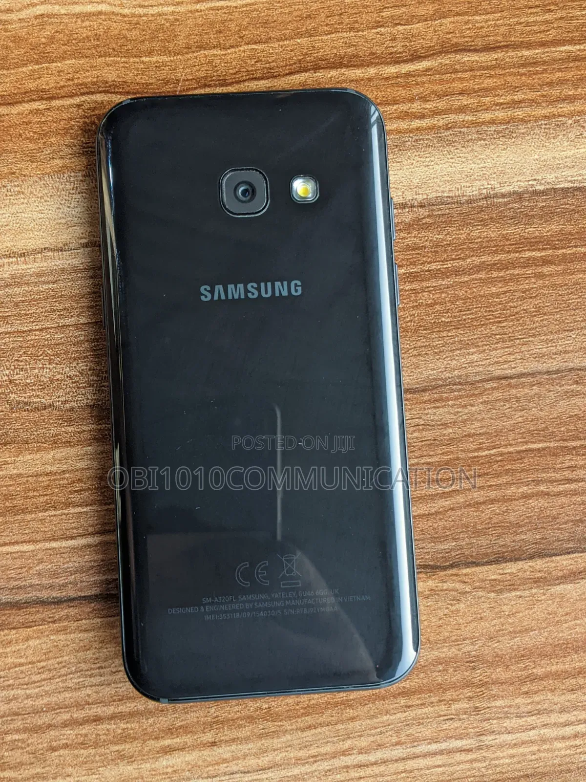 Samsung Galaxy A3 16 GB Black