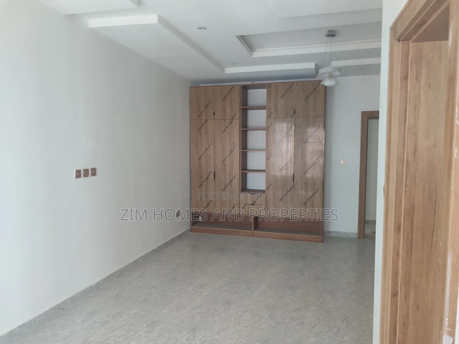 4bdrm Duplex in Zim Homes And, Durumi for rent