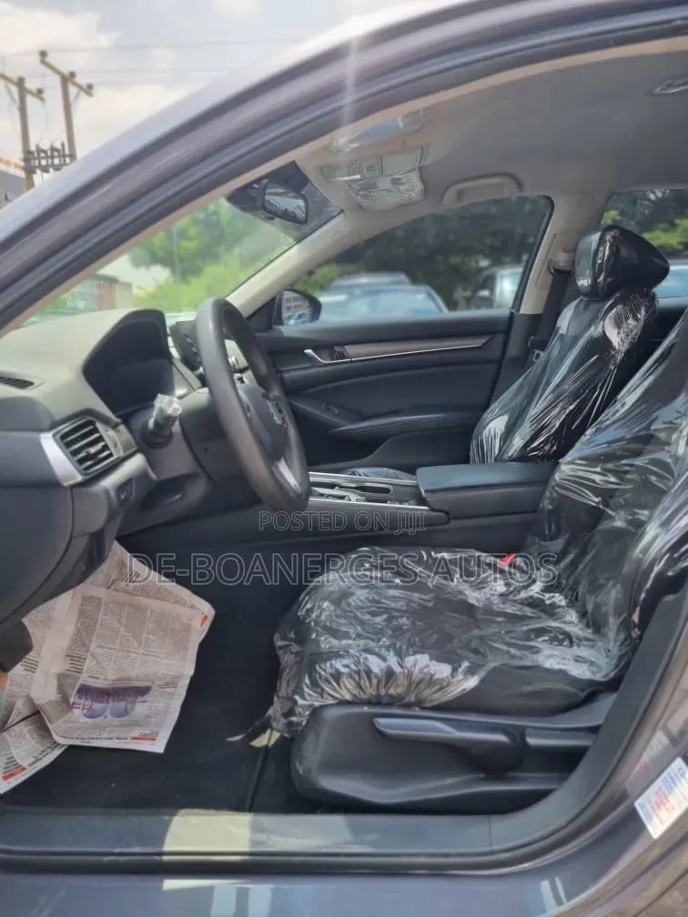 Honda Accord LX 2018 Gray