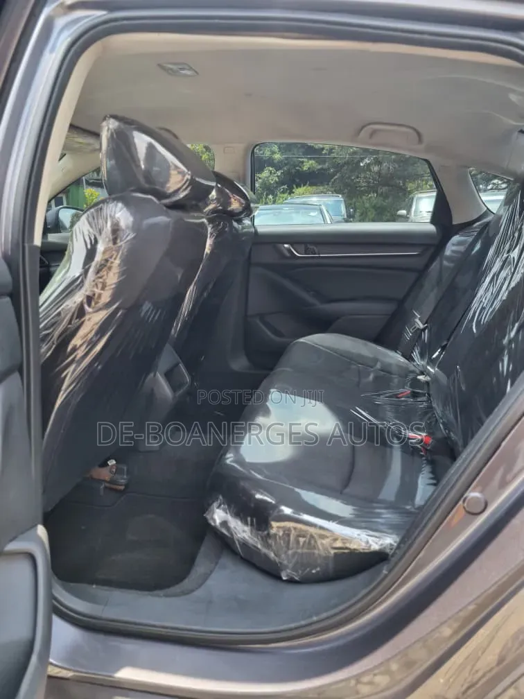 Honda Accord LX 2018 Gray