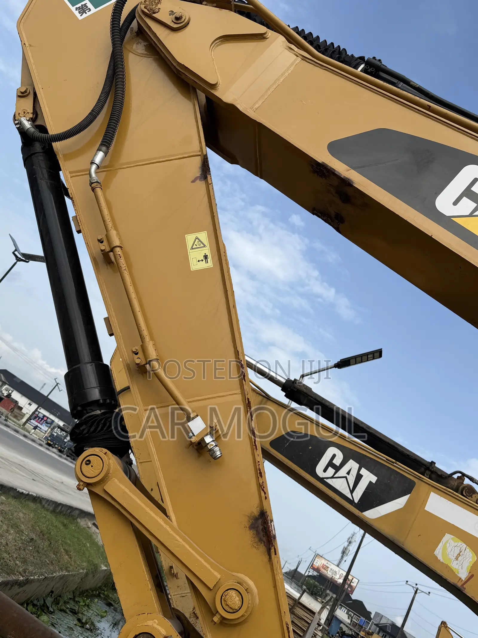 Excavator Cat 320d 2l 2018