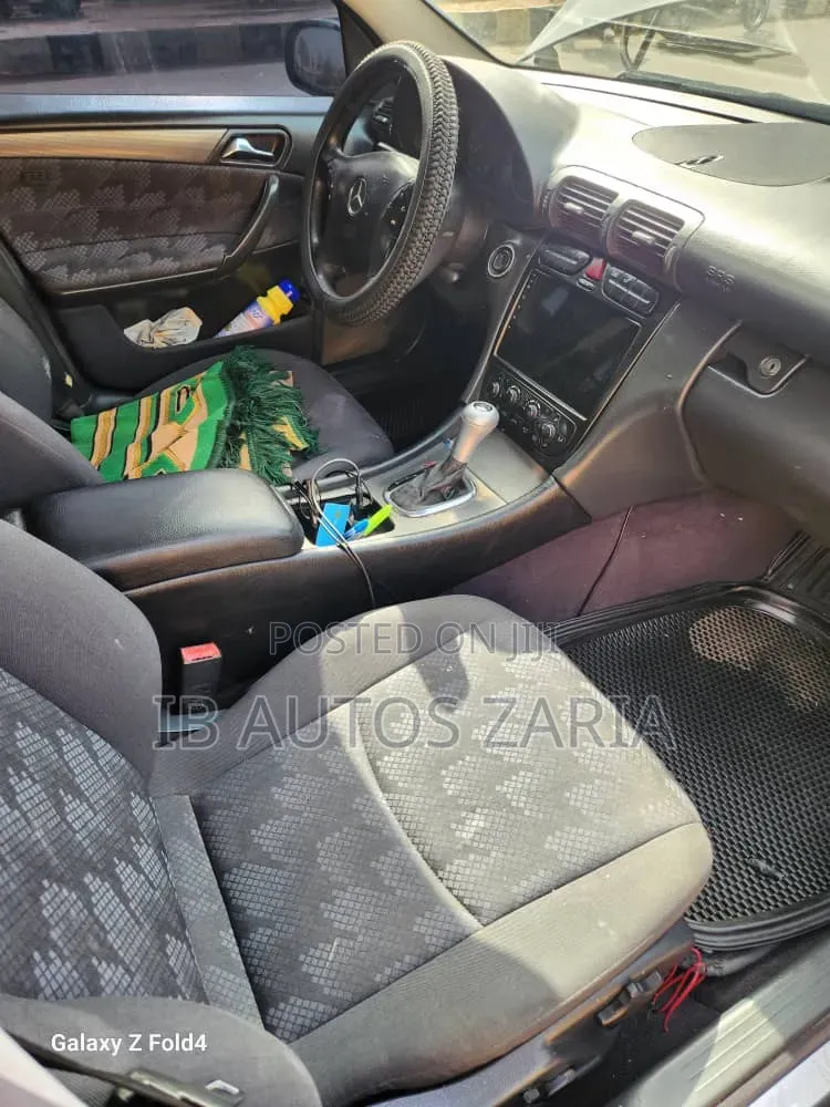 Mercedes-Benz C230 2003 Black