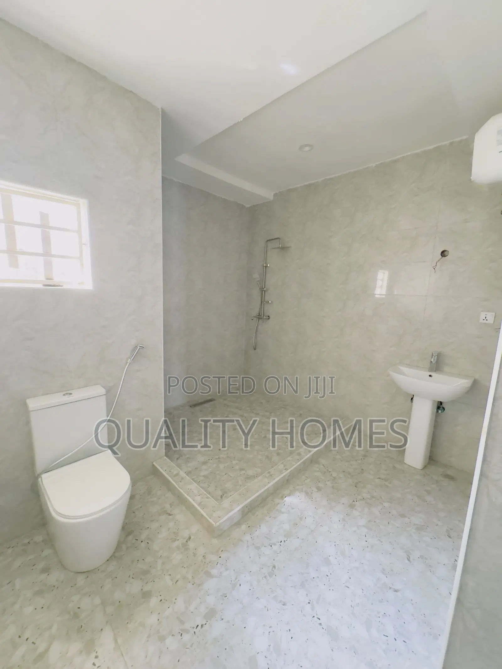 Furnished 9bdrm Duplex in Asokoro for sale