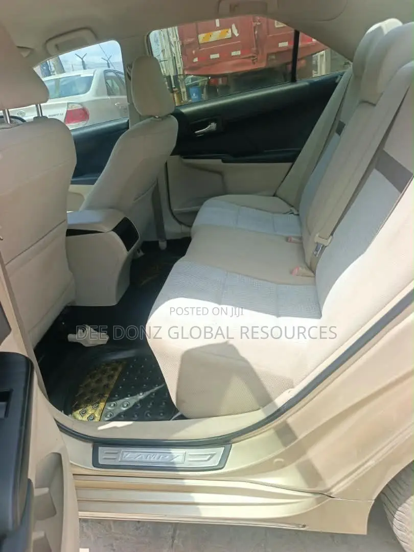 Toyota Camry 2013 Gold
