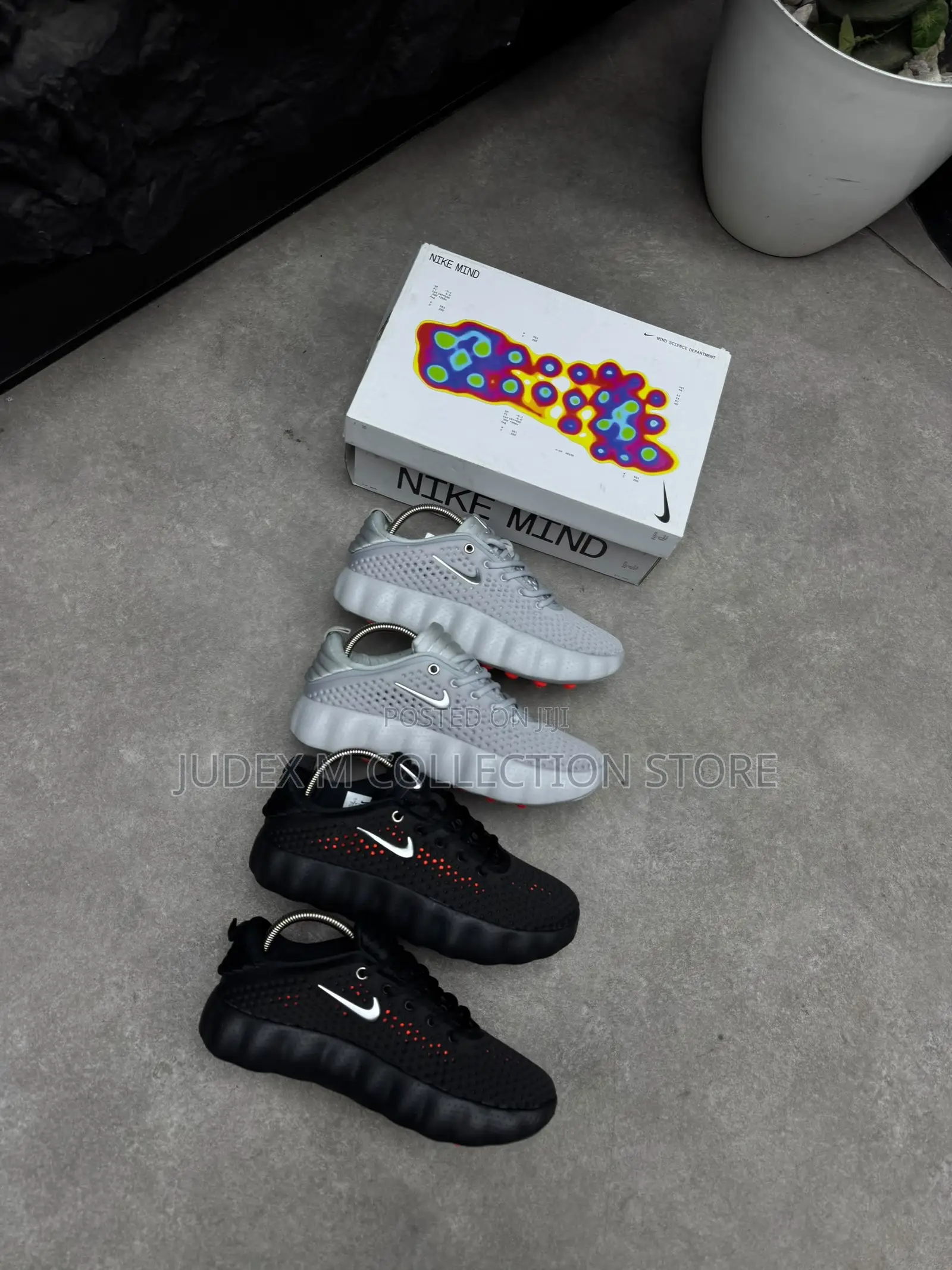New Original Nike Air Pegasus Bowerman Triple Sneakers/Shoe Collection