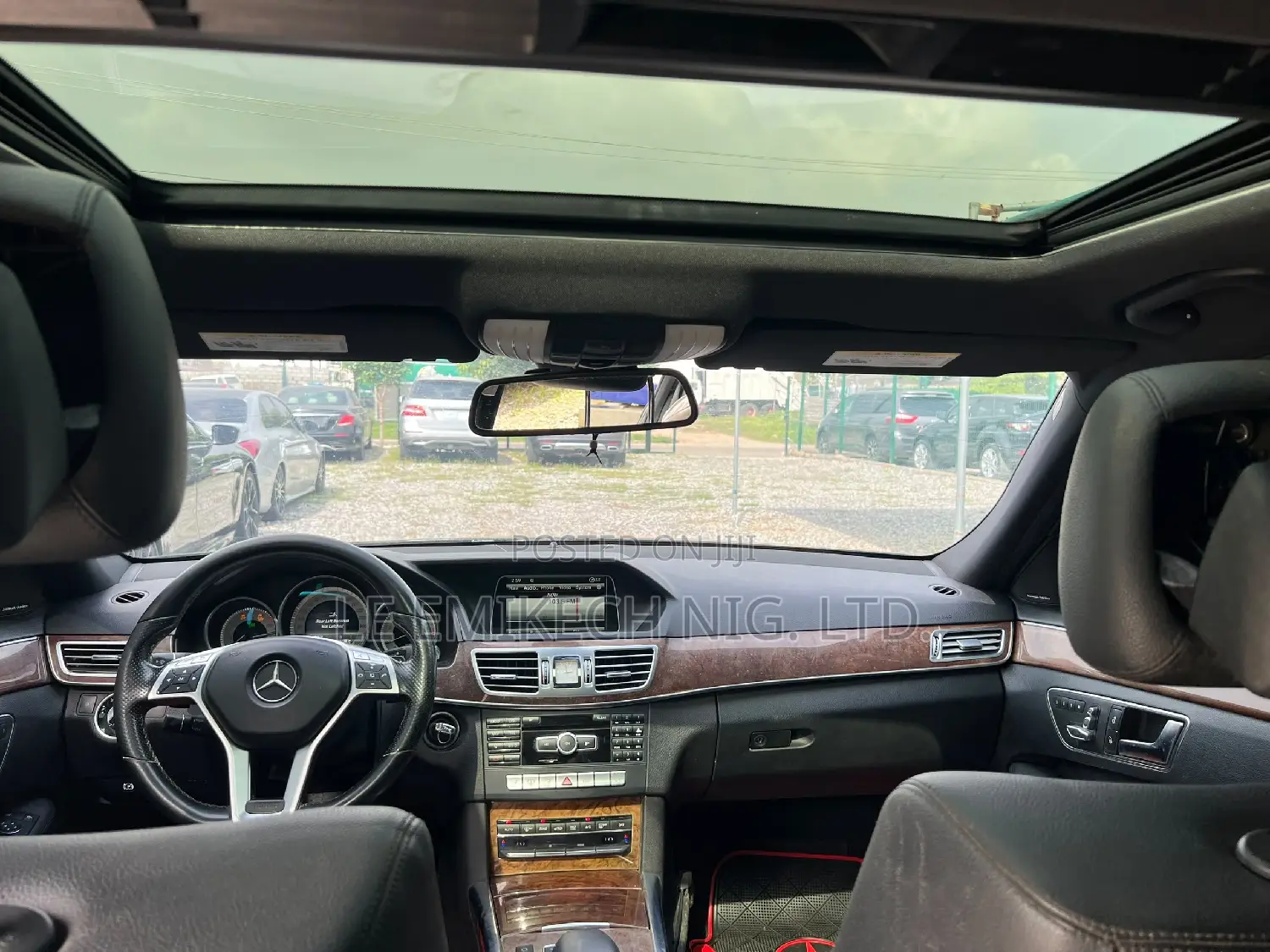 Mercedes-Benz E350 2014 Black