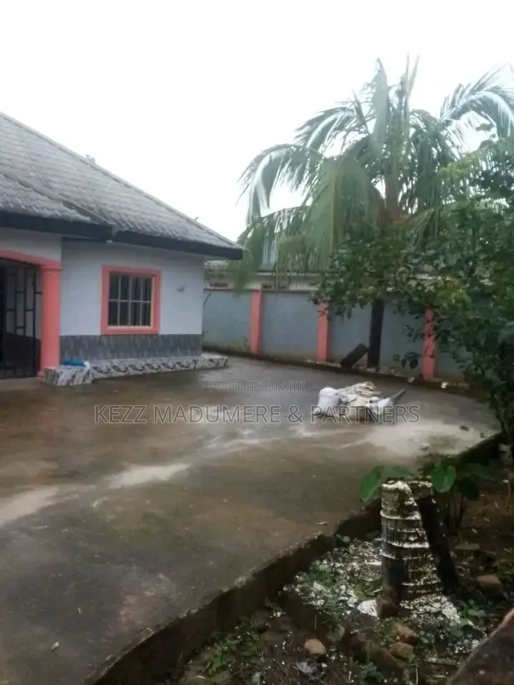 3bdrm Bungalow in Off Idoro Road , By for sale