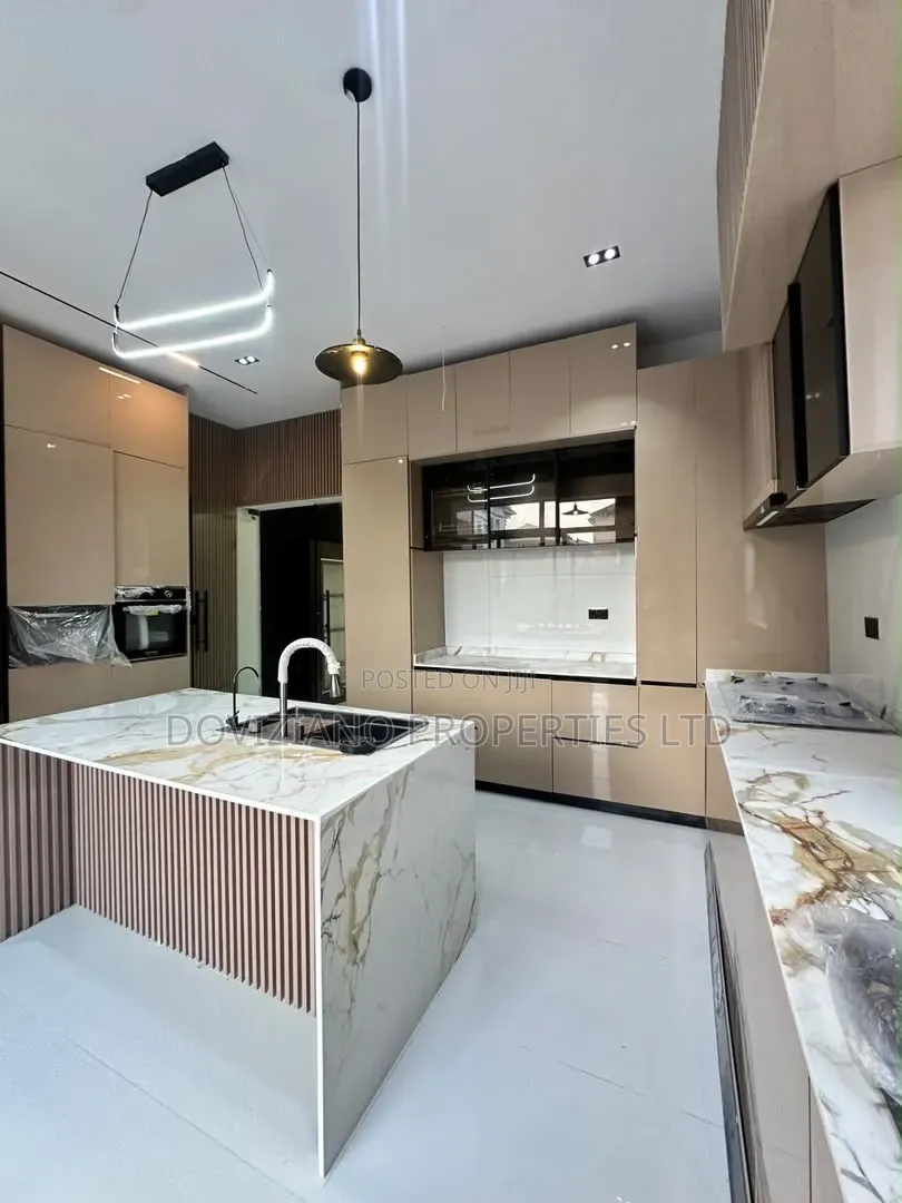 5bdrm Duplex in Abraham Adesanya Estate for sale
