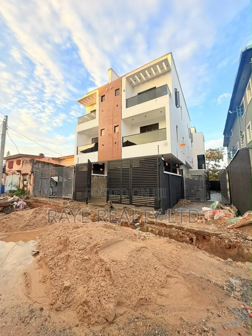 4bdrm Duplex in Adeniyi Jones for sale