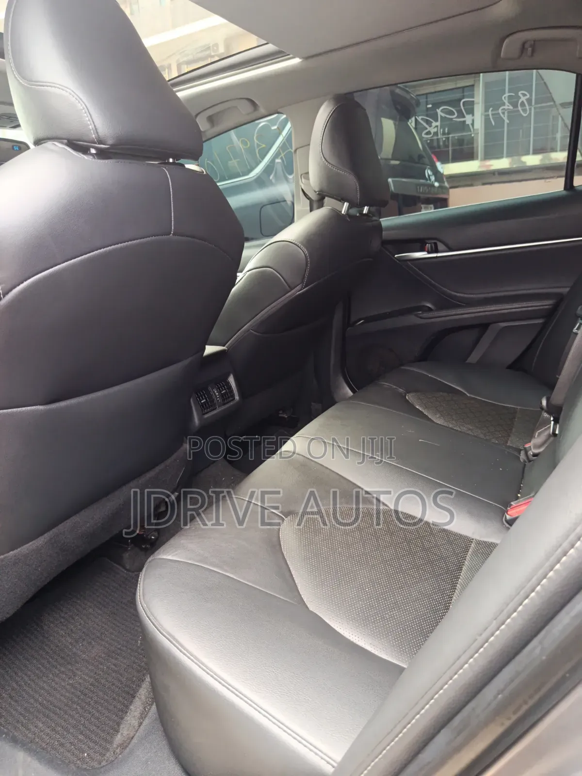 Toyota Camry XSE FWD (2.5L 4cyl 8AM) 2018 Gray