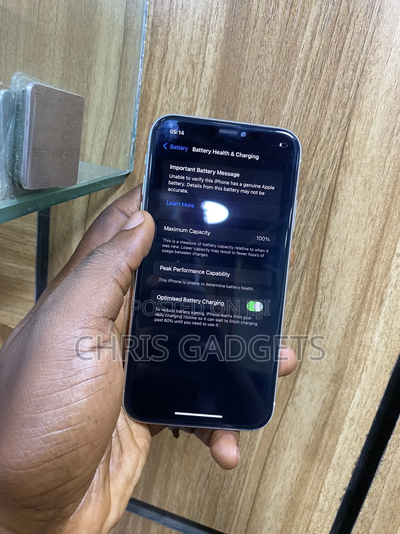 Apple iPhone XR 64 GB White