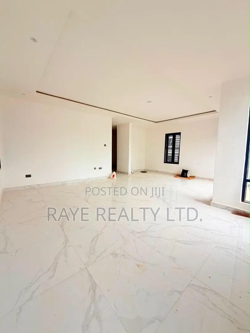 5bdrm Duplex in Ikeja GRA for sale