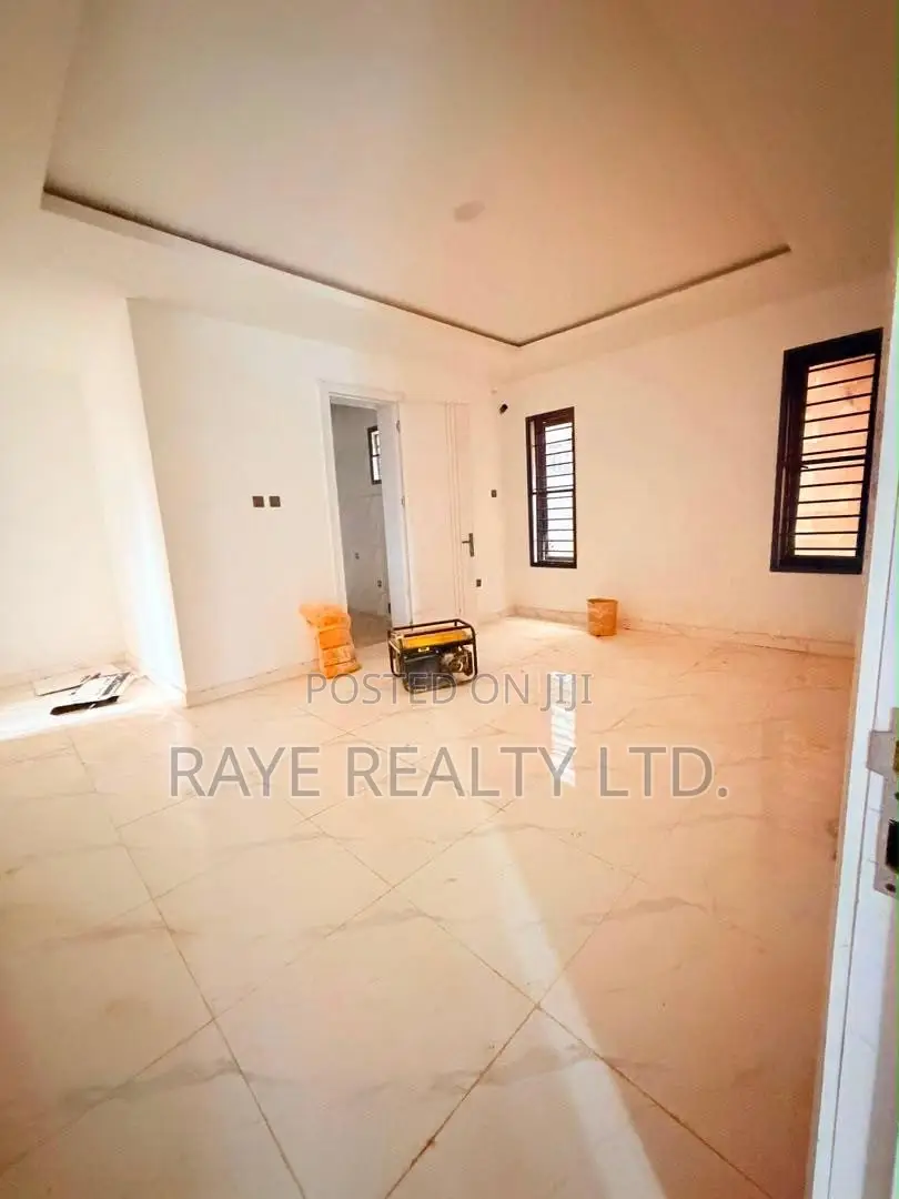 5bdrm Duplex in Ikeja GRA for sale