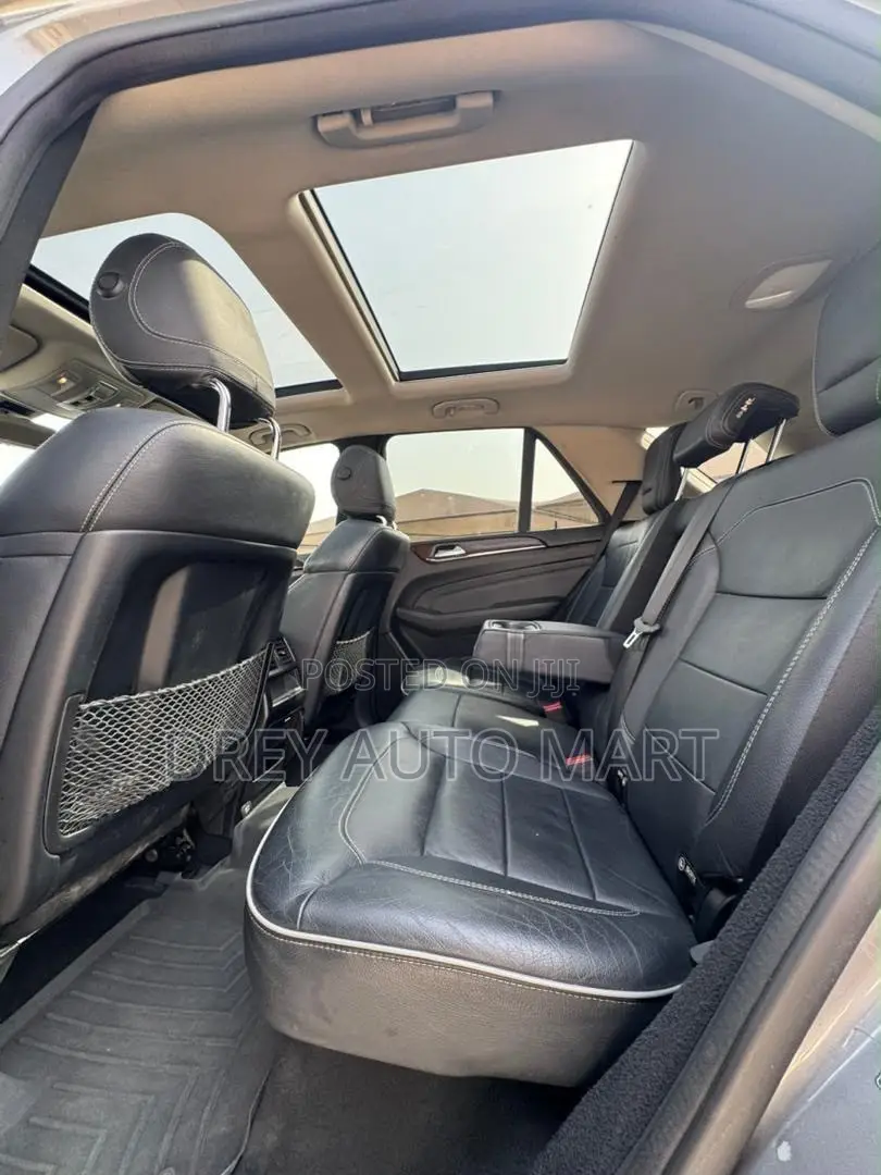 Mercedes-Benz M Class ML350 4dr SUV (3.5L 6cyl 7A) 2014 Gray