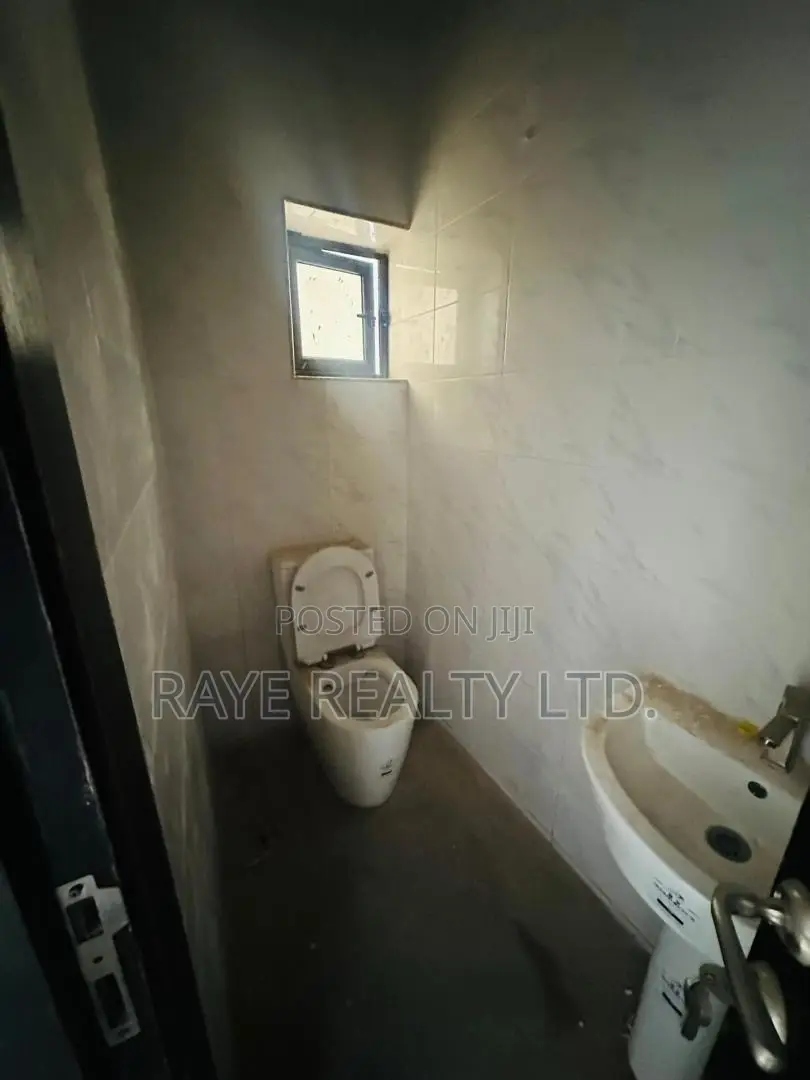4bdrm Duplex in Ikeja GRA for sale