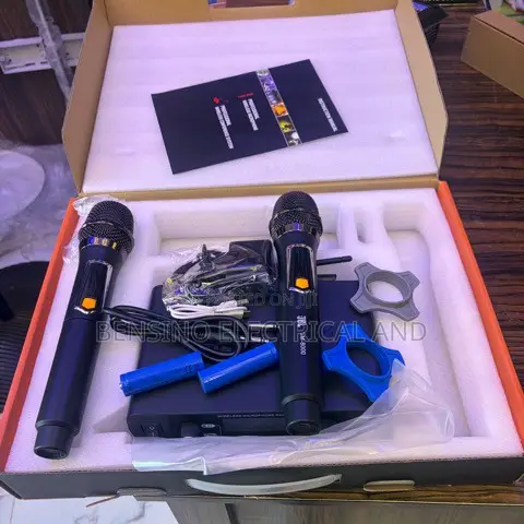 Professional Sound WIRELESS Microphone